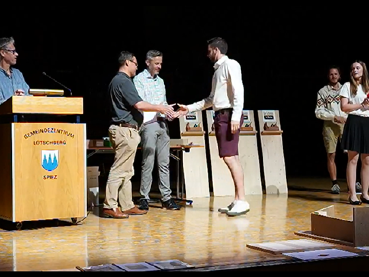 Foto des Livestreams der Lehrabschlussfeier